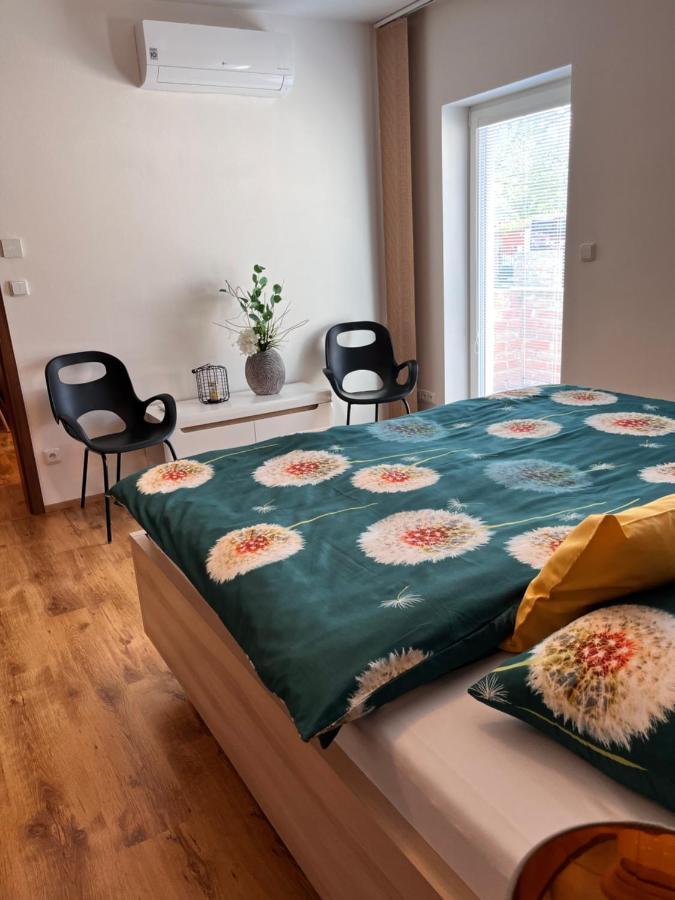 Apartmany Konevova Mikulov Eksteriør bilde